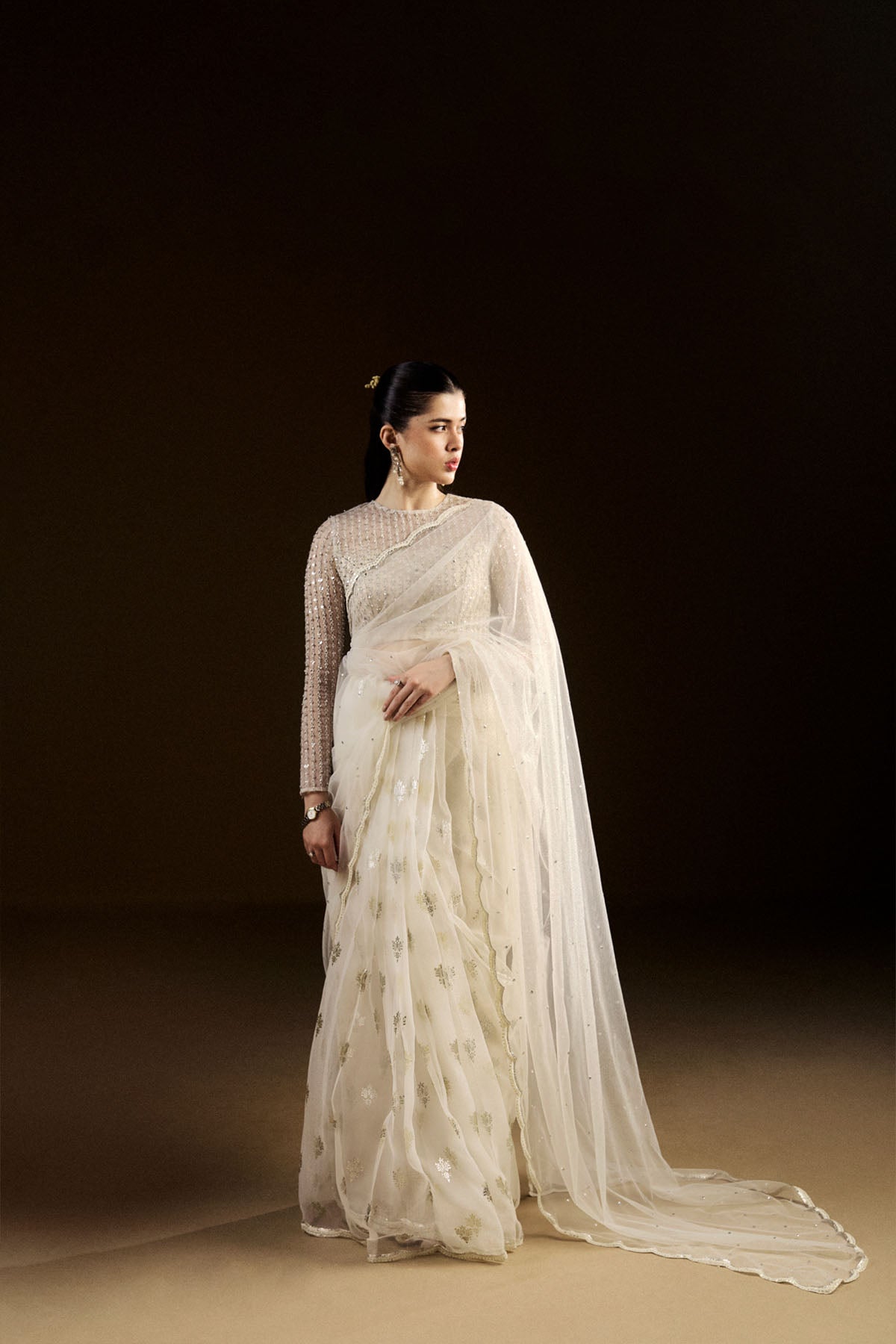 white-net-formal-saree-zuria-dor